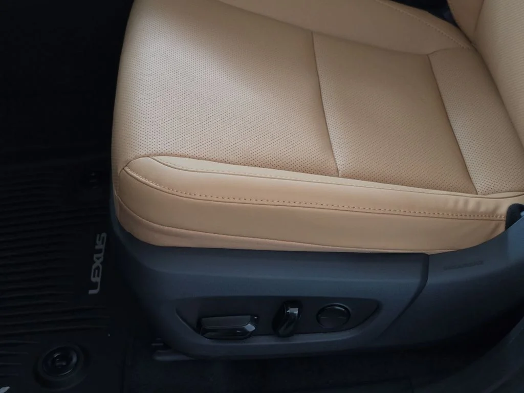 New 2026 Iridium Lexus PREMIUM image 27