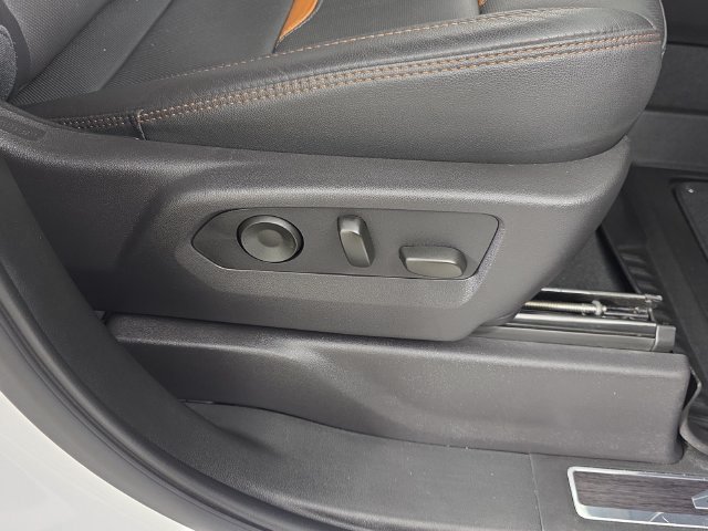 Used 2024 Summit White GMC AT4 image 35