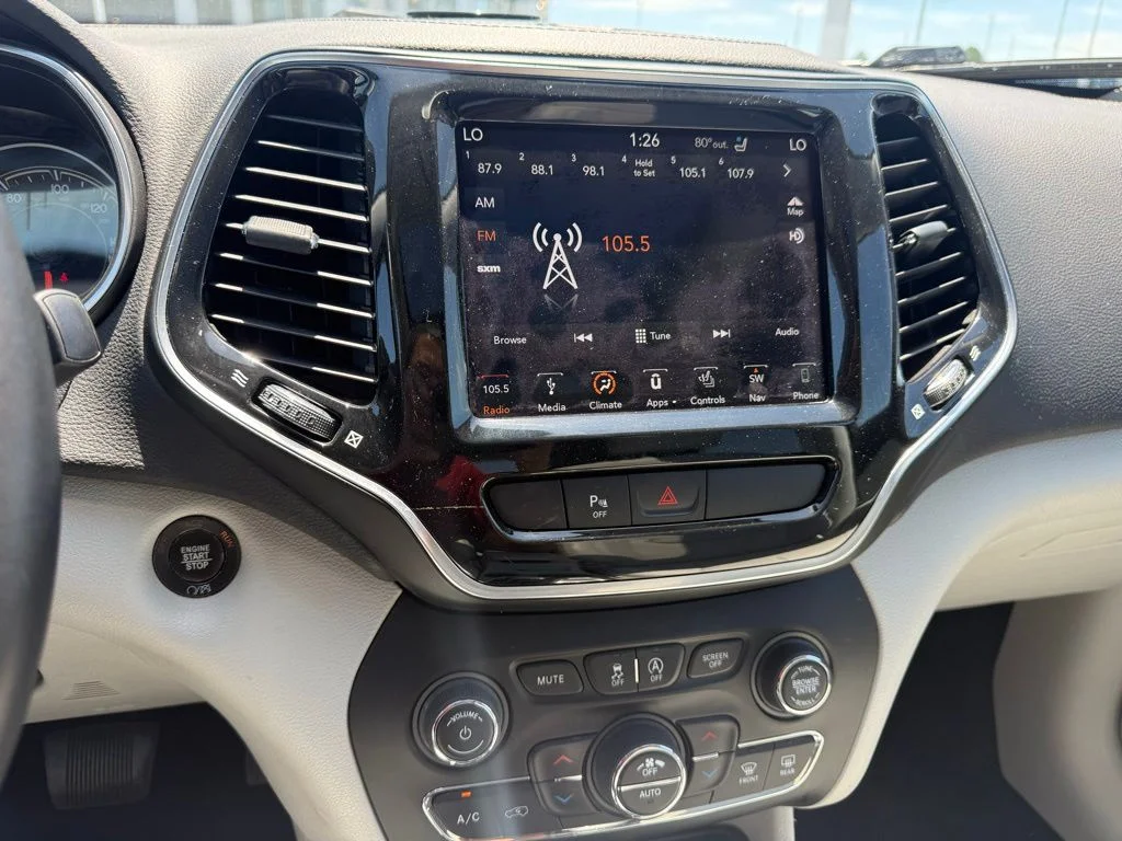 Used 2019 Gray Jeep Limited image 12