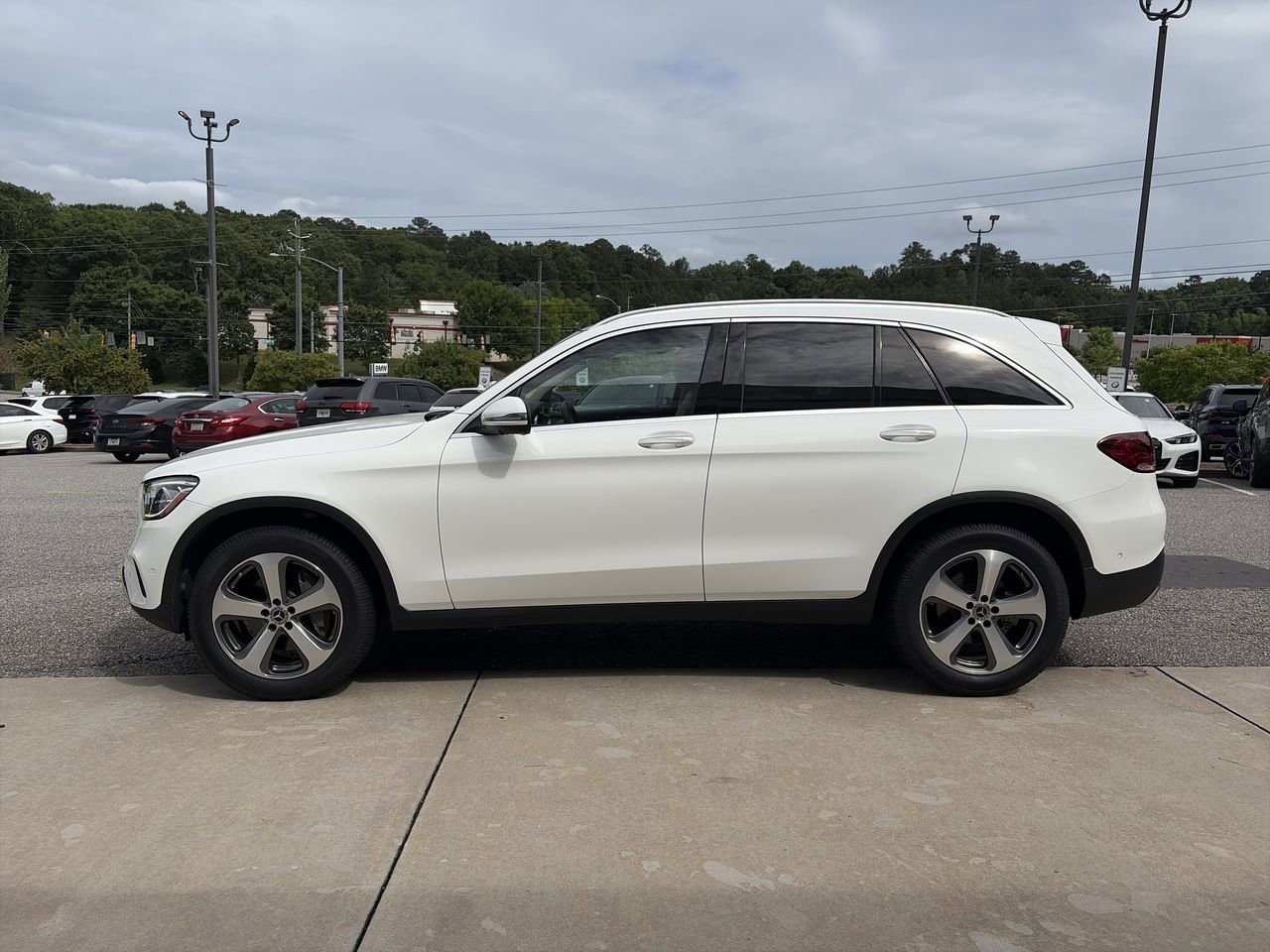 Used 2020 designo Diamond White Metallic Mercedes-Benz GLC 300 image 5