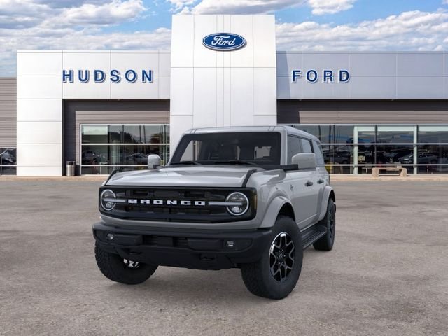 New 2026 Avalanche Gray Ford Outer Banks® image 2
