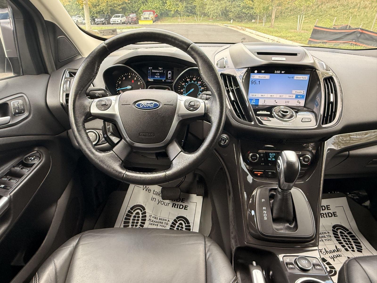Used 2016 White Platinum Metallic Tri-Coat Ford Titanium image 23