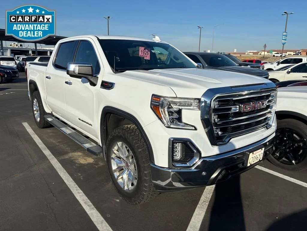 2020 GMC Sierra 4WD Crew Cab Short Box SLT's photo