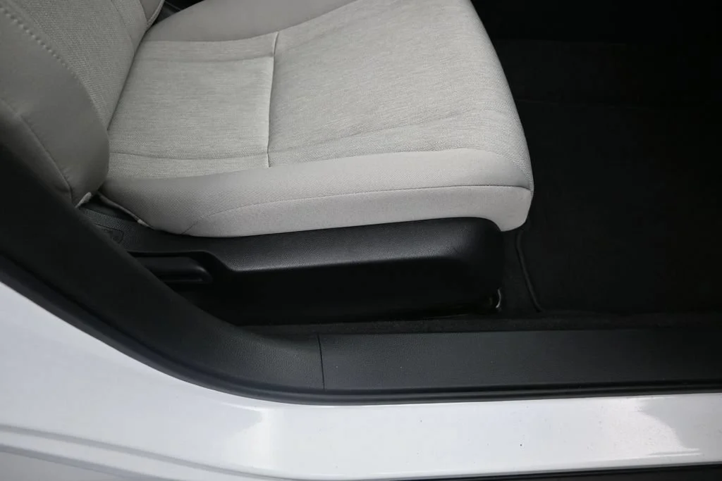 Certified Used 2024 Platinum White Pearl Honda LX image 52