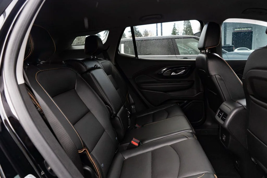 Used 2023 Black GMC AT4 image 21