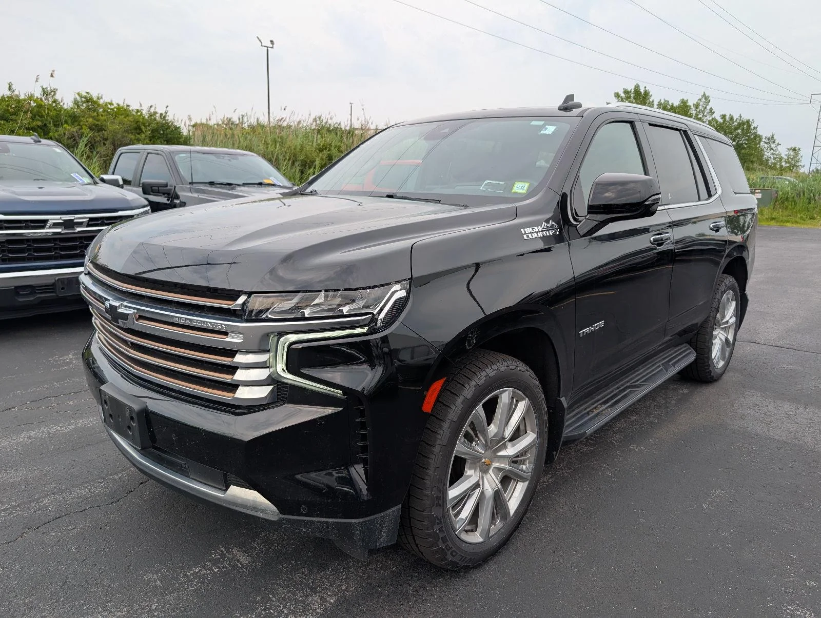 Used 2023 BLACK Chevrolet High Country image 4