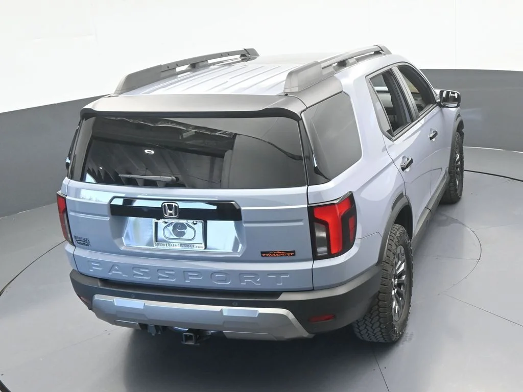 Used 2026 Sonic Gray Pearl Honda TrailSport image 52