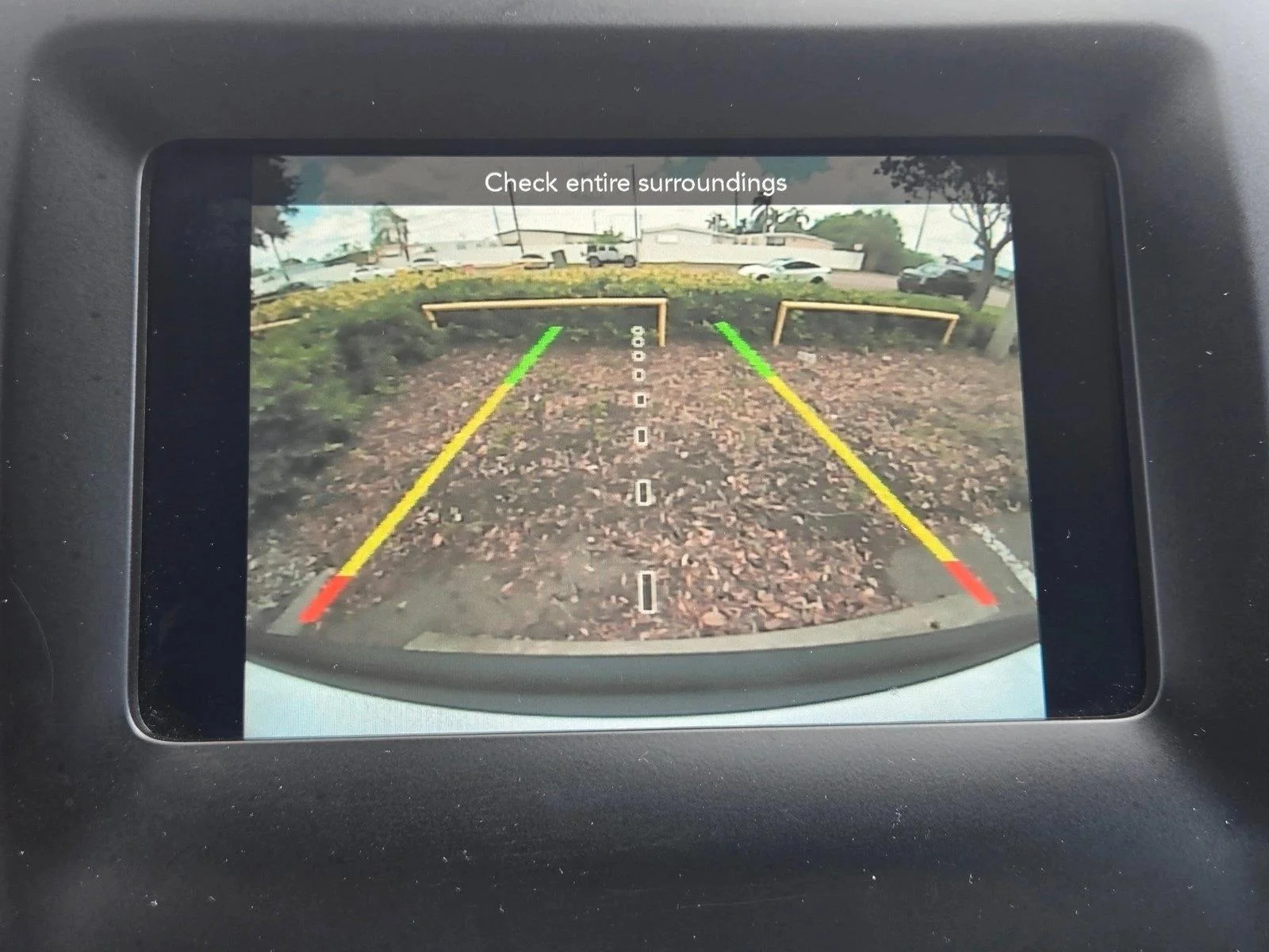 Used 2021 Bright White Clearcoat Jeep Latitude Lux image 13