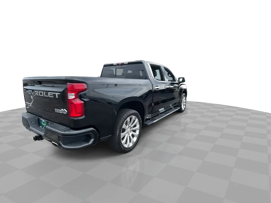 Used 2021 Black Chevrolet High Country image 9