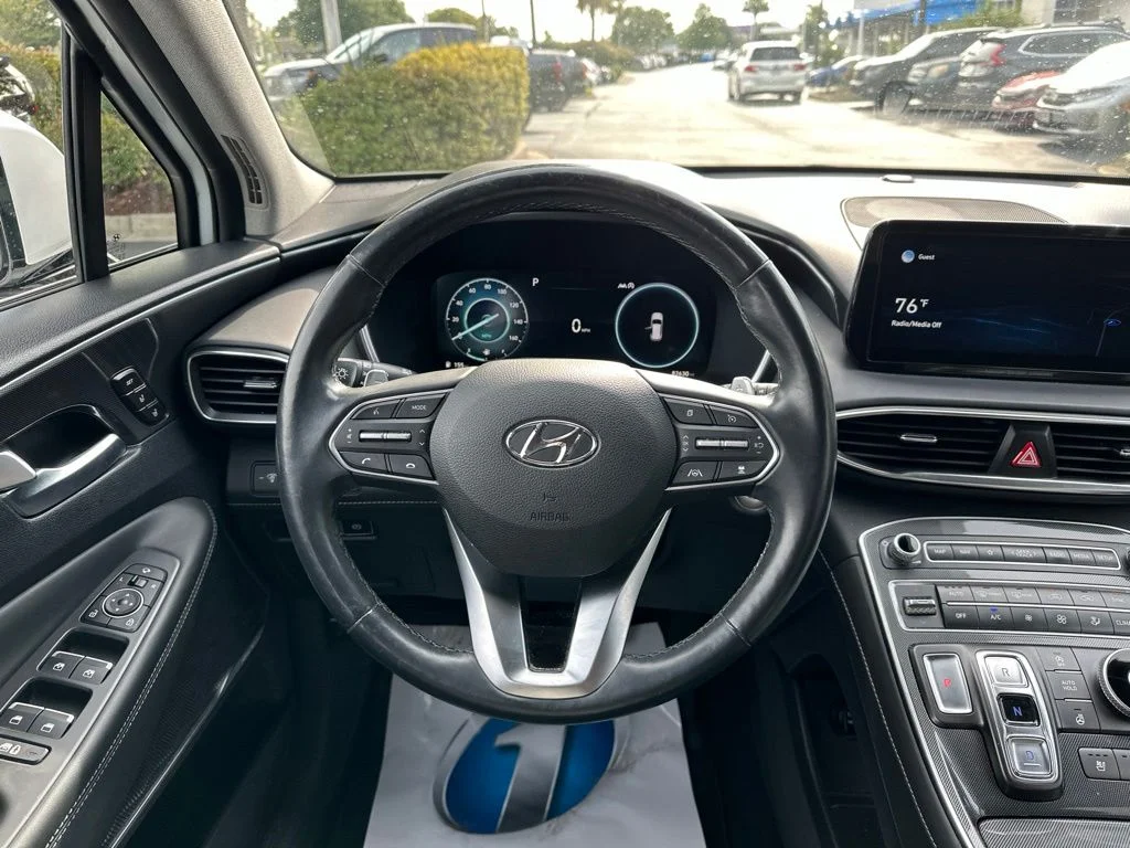 Used 2021 Quartz White Hyundai Limited image 18