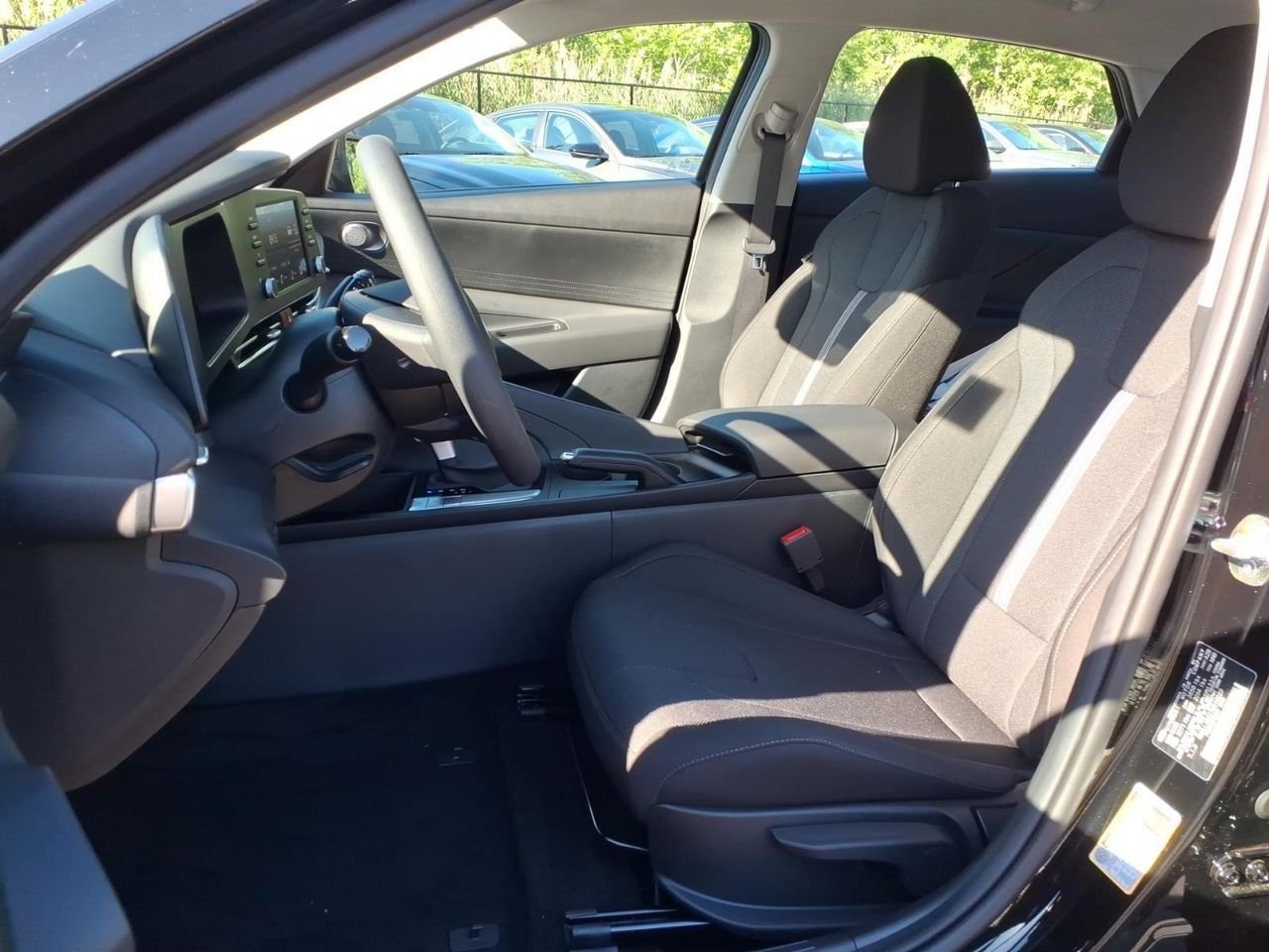 New 2026 Abyss Black Hyundai SE image 12