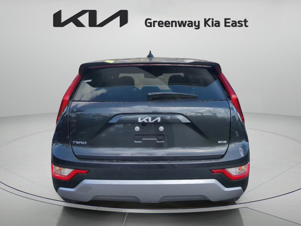 2026 Kia Niro LX - Photo 8