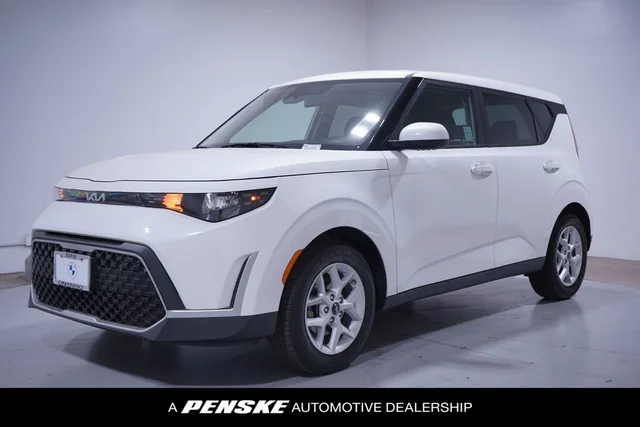 2023 Kia Soul LX