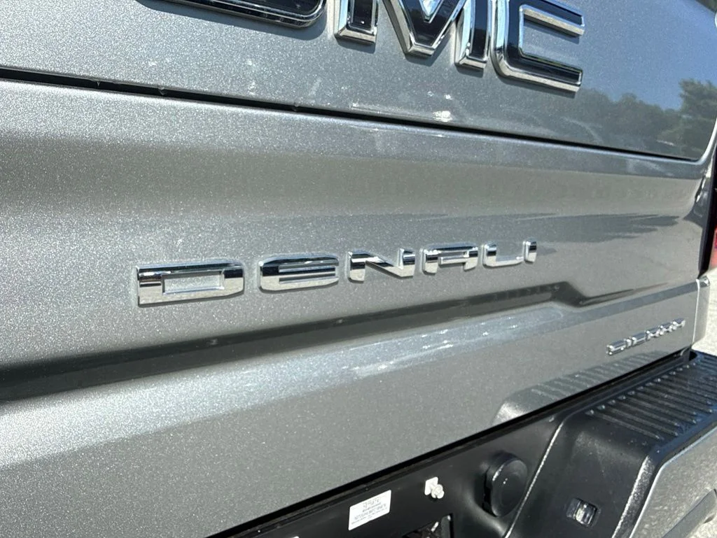 Used 2023 Gray GMC Denali Ultimate image 19