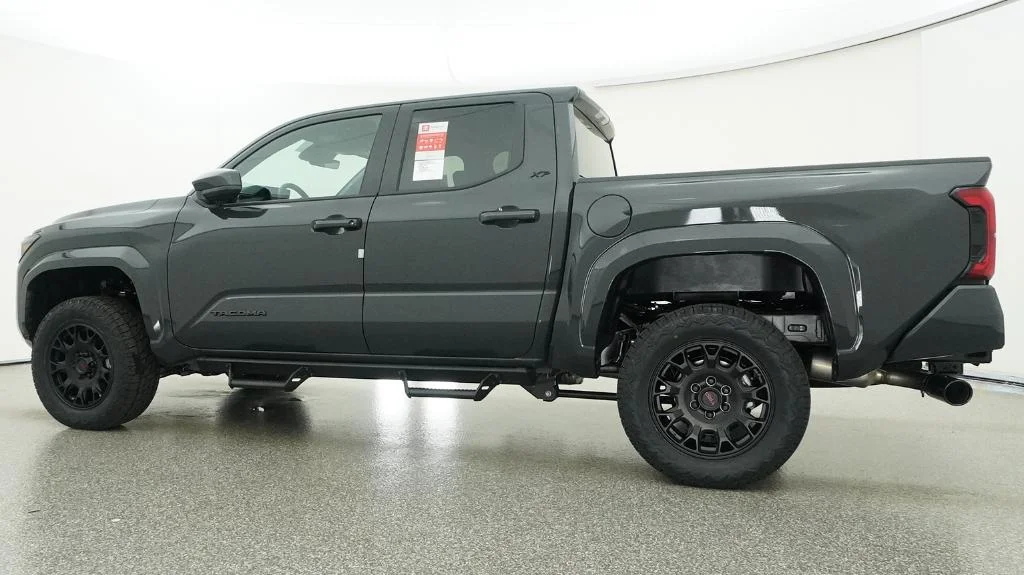New 2026 Underground Toyota SR5 image 13