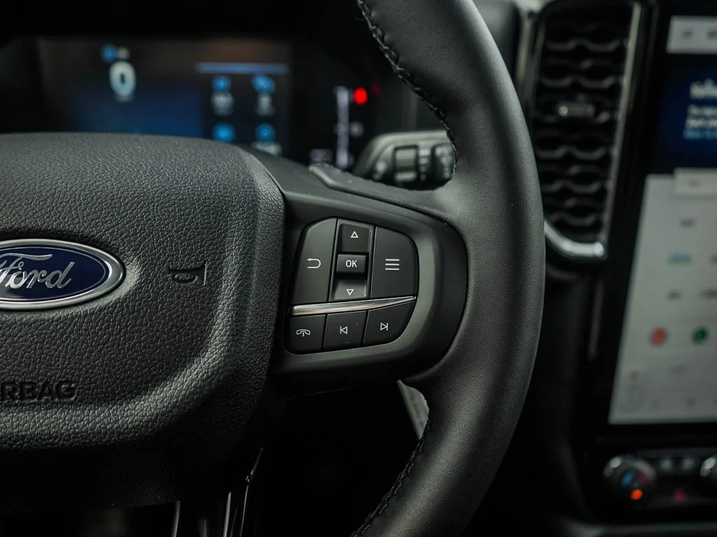 New 2026 Velocity Blue Metallic Ford XLT image 19