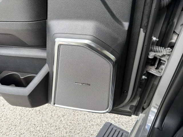 New 2026 Ceramic Gray Clear-Coat Exterior Paint RAM Laramie image 20