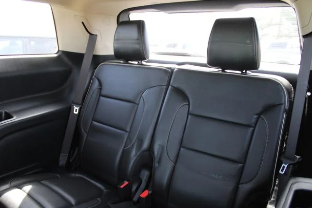 Used 2017 Silver GMC Denali image 13