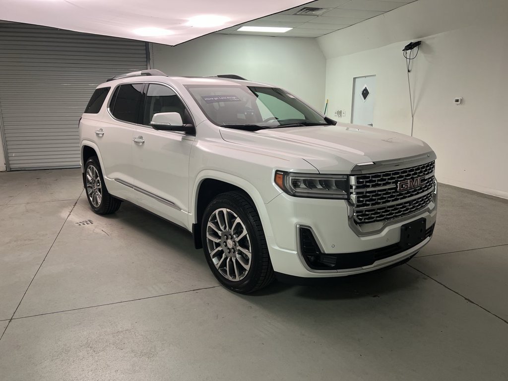 2022 GMC Acadia Denali FWD
