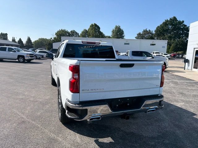 New 2026 Summit White Chevrolet LT image 8