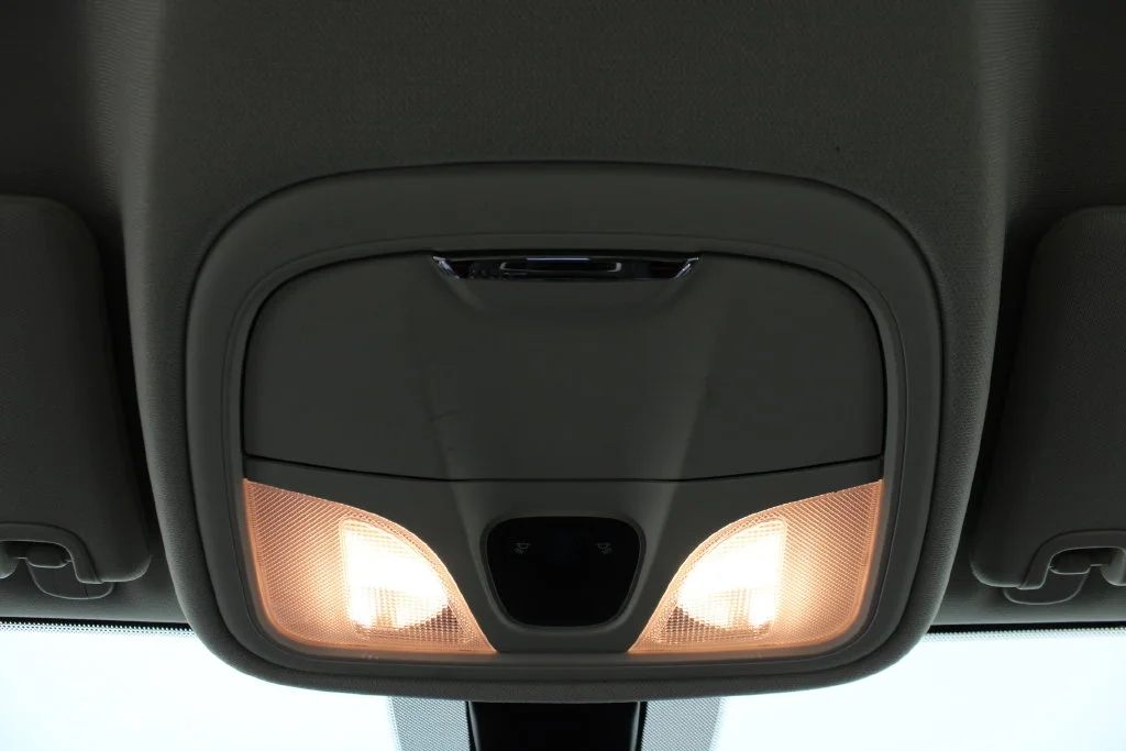 Used 2016 Gray Chrysler Limited image 20