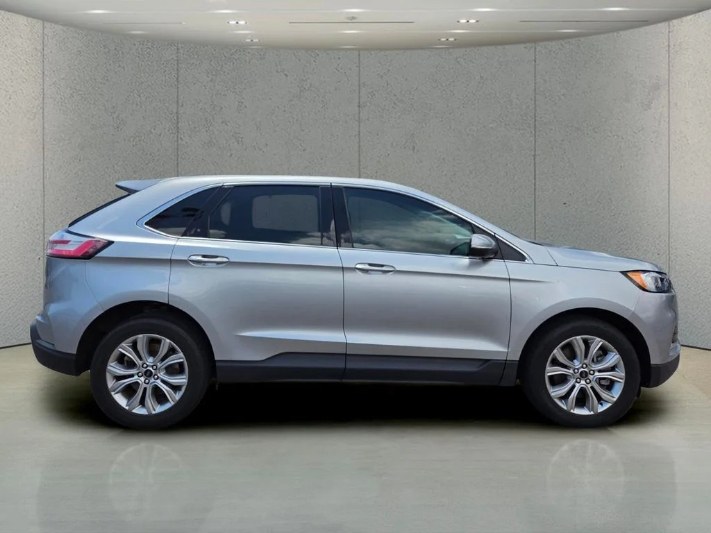 Certified Used 2023 Silver Ford Titanium image 6