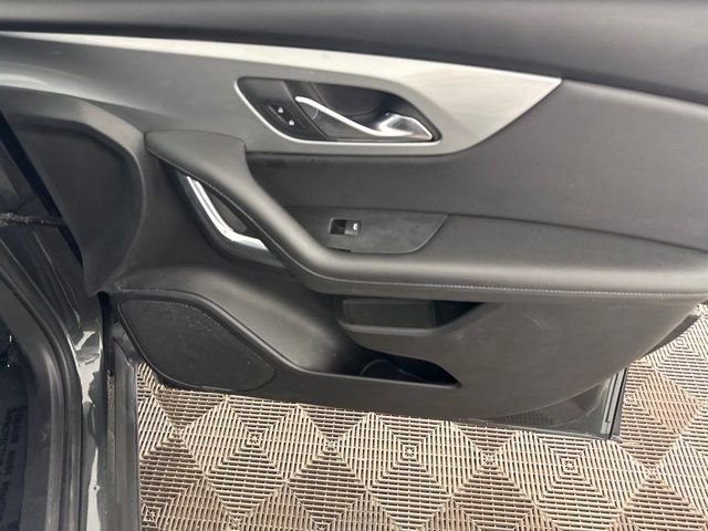 Used 2019 Gray Chevrolet Base image 19