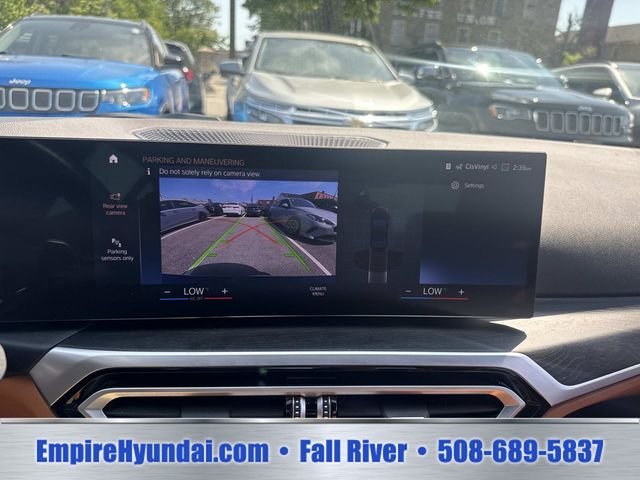 2023 BMW 3 Series 330i - Photo 23