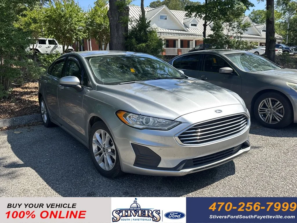 2020 Ford Fusion SE FWD's photo