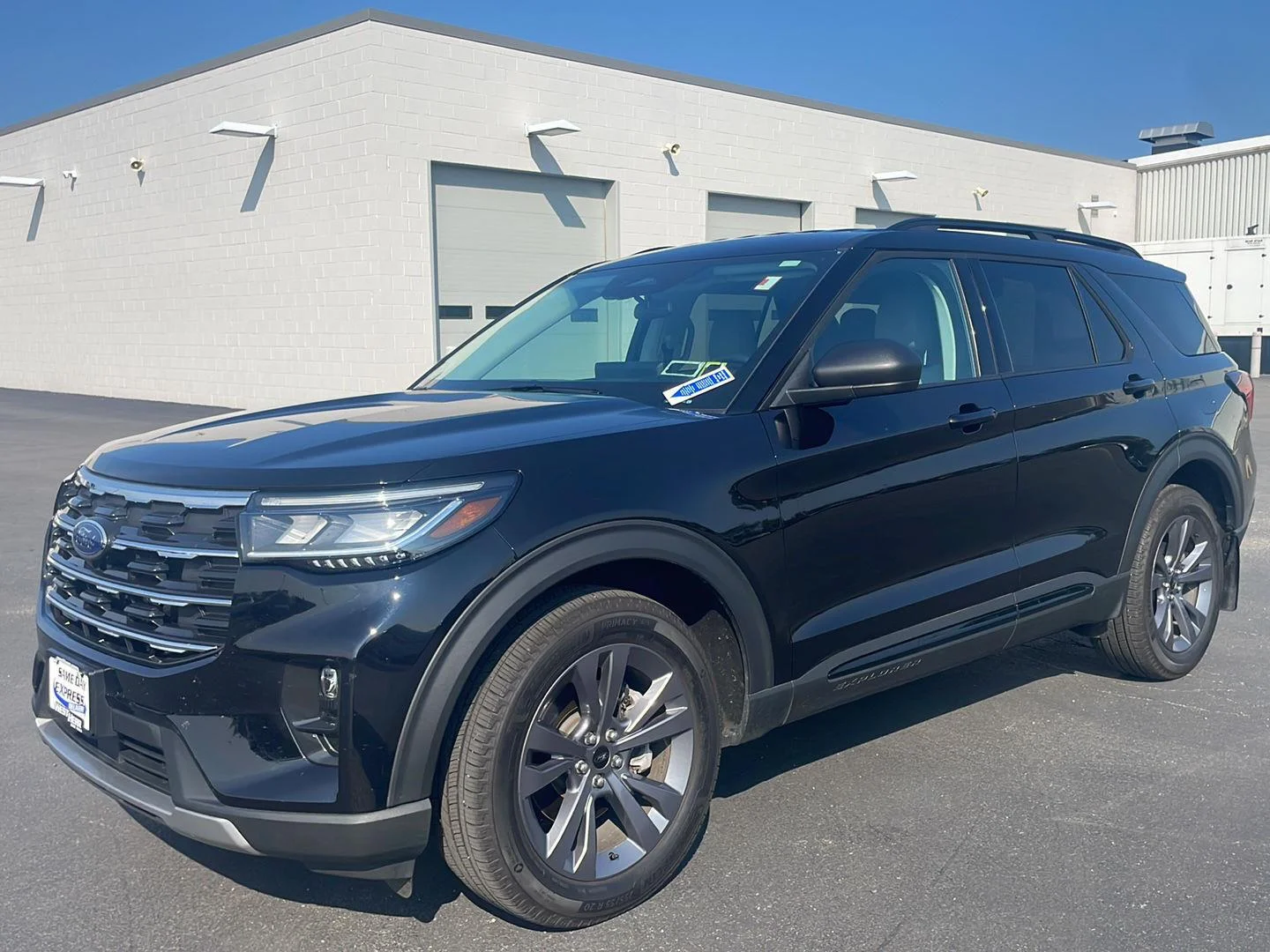 Used 2026 Agate Black Ford Active w/200A Pkg image 7