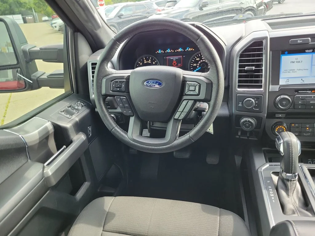 Used 2016 Red Ford XLT image 11