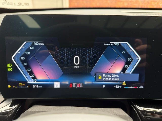 2025 BMW X1 28i - Photo 15