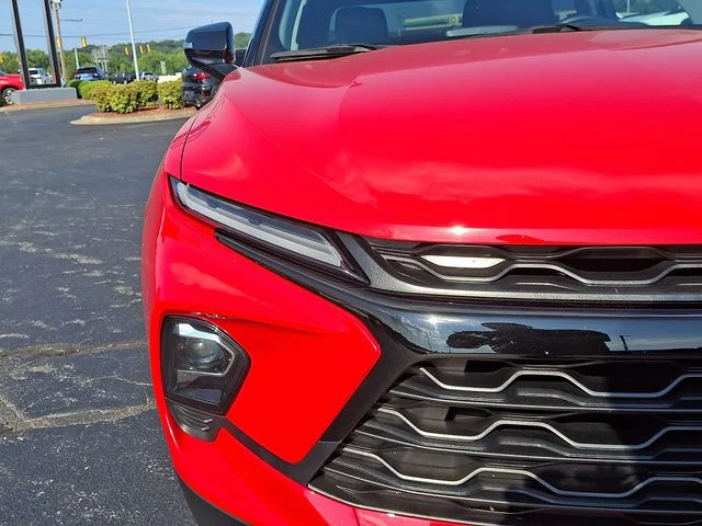 Used 2024 Red Chevrolet LT image 9