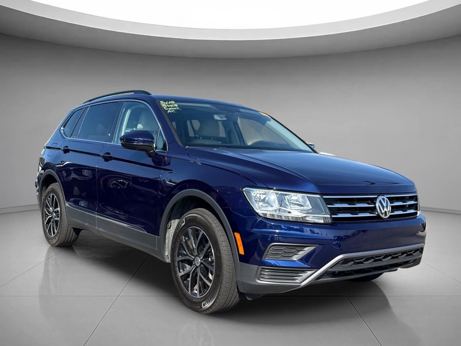 Used 2021 Atlantic Blue Metallic Volkswagen SE image 21