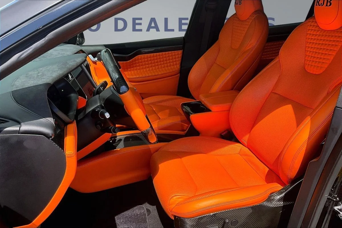 Used 2020  Tesla Performance Dual Motor All-Wheel Drive image 21