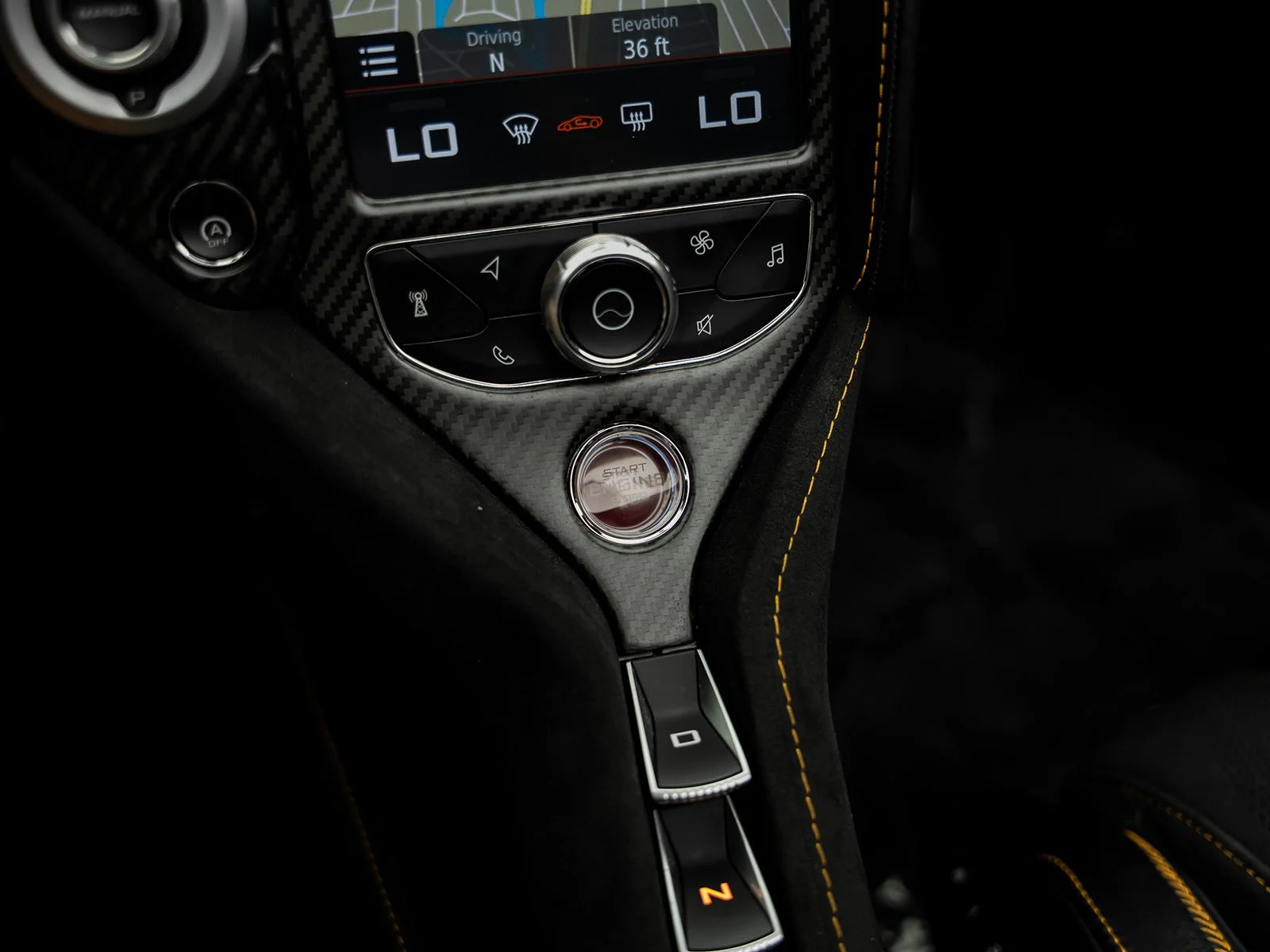 Used 2022 Orange McLaren Performance image 51