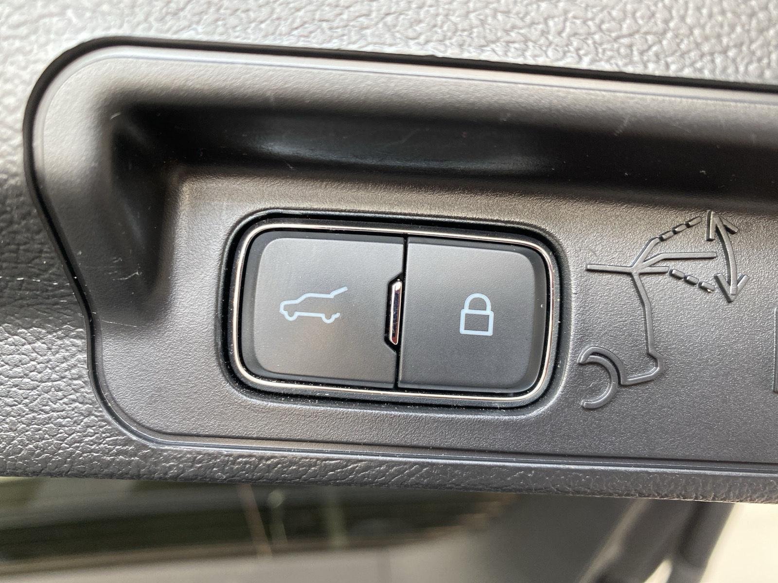 Used 2024 Agate Black Ford XLT image 8