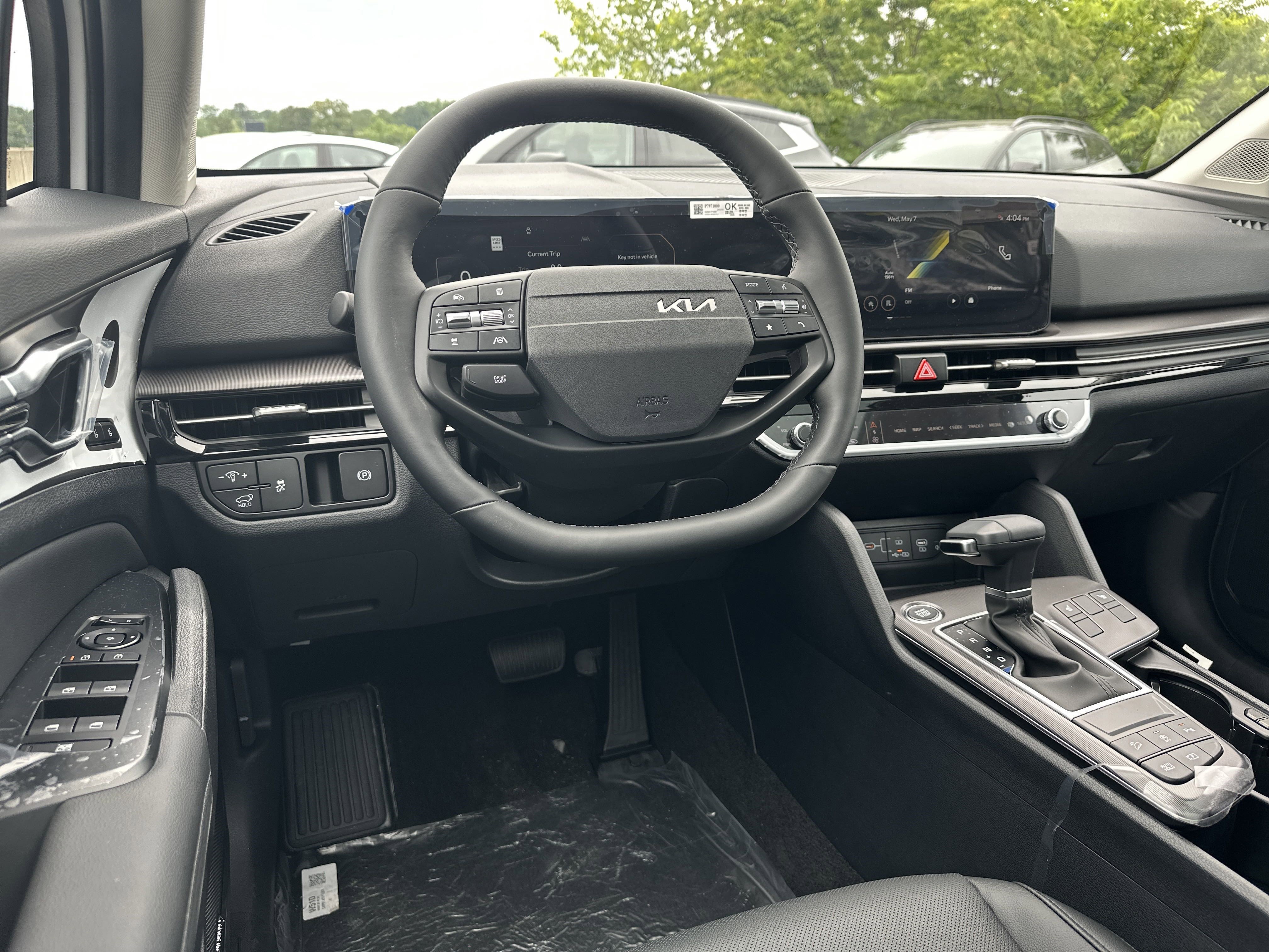 2026 Kia Sportage SX - Photo 16