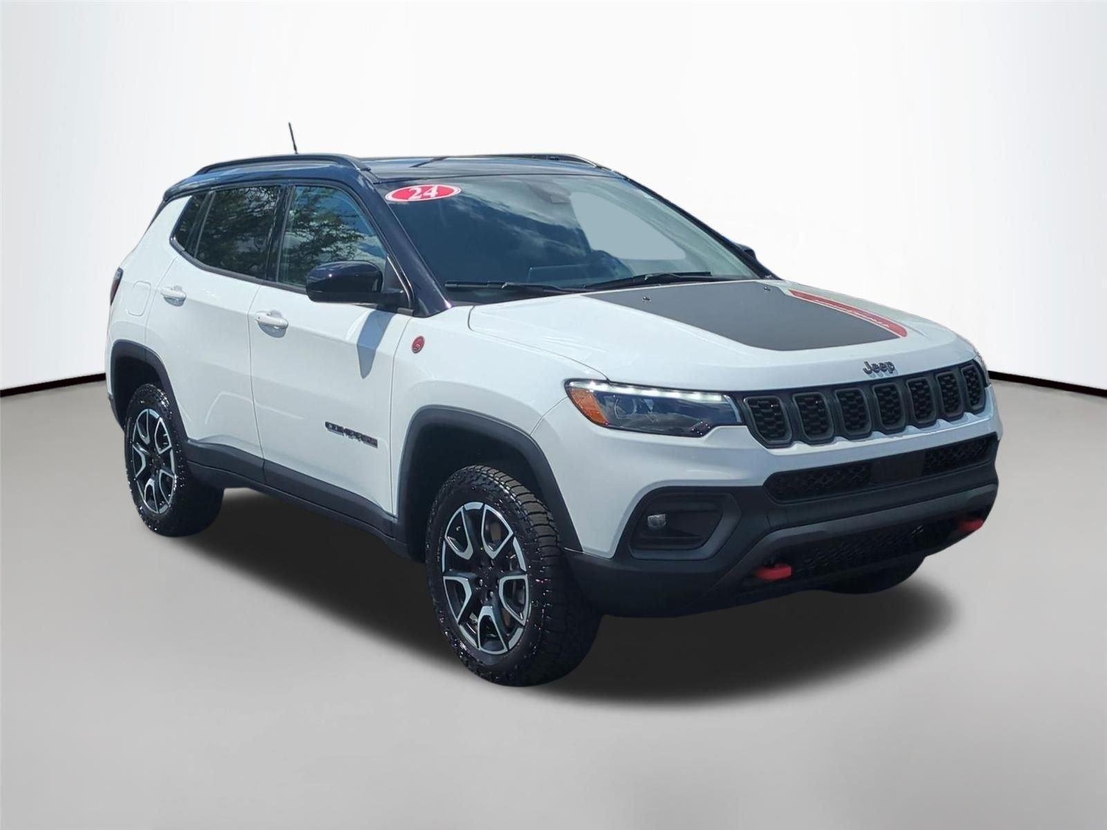 Used 2024 Bright White Clearcoat Jeep Trailhawk image 19
