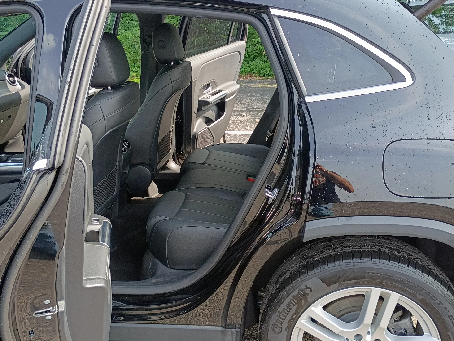 Used 2021 Night Black Mercedes-Benz GLA 250 4MATIC® image 13