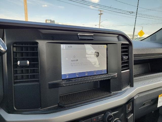 New 2026 Oxford White Ford F-250® XL image 46