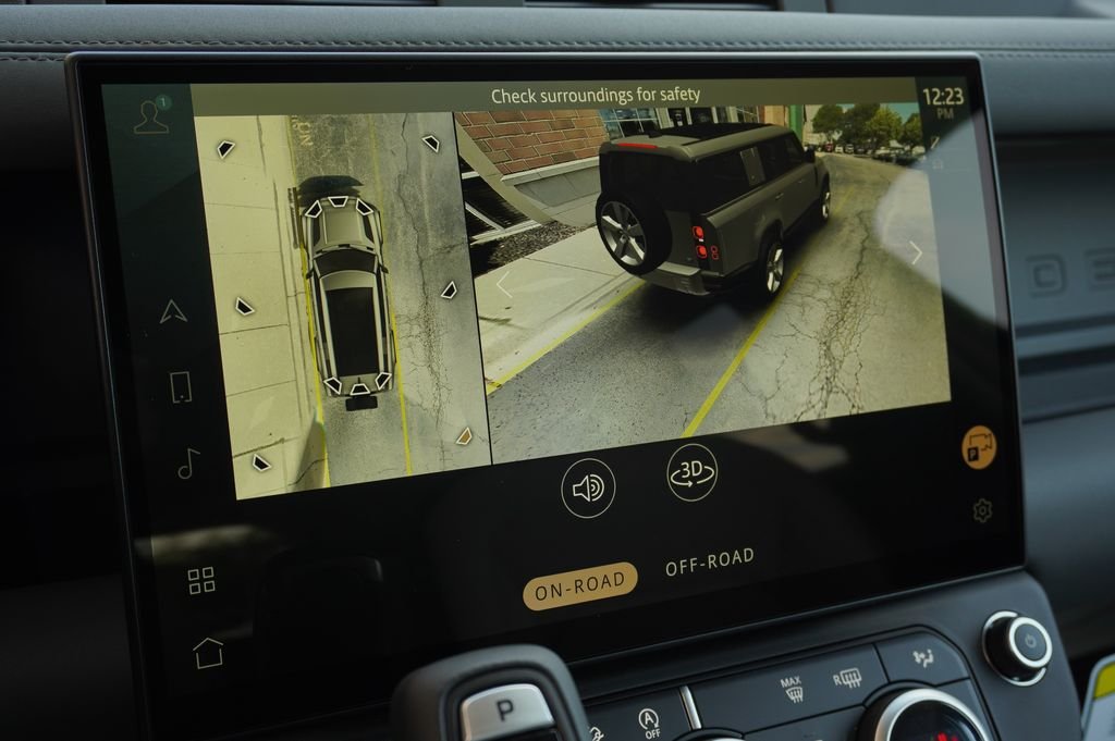 New 2026 Woolstone Green Land Rover S image 25