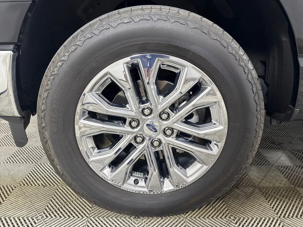 Certified Used 2025 Black Ford XLT image 13