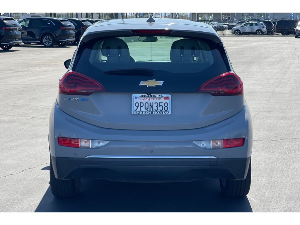 Used 2021 Slate Gray Metallic Chevrolet LT image 4