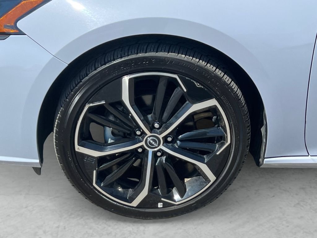 Used 2024 Gray Nissan 2.5 SR image 23