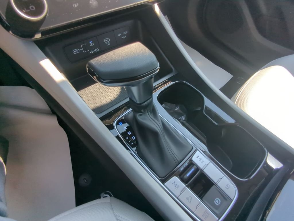 New 2026 Green Hyundai SEL image 20