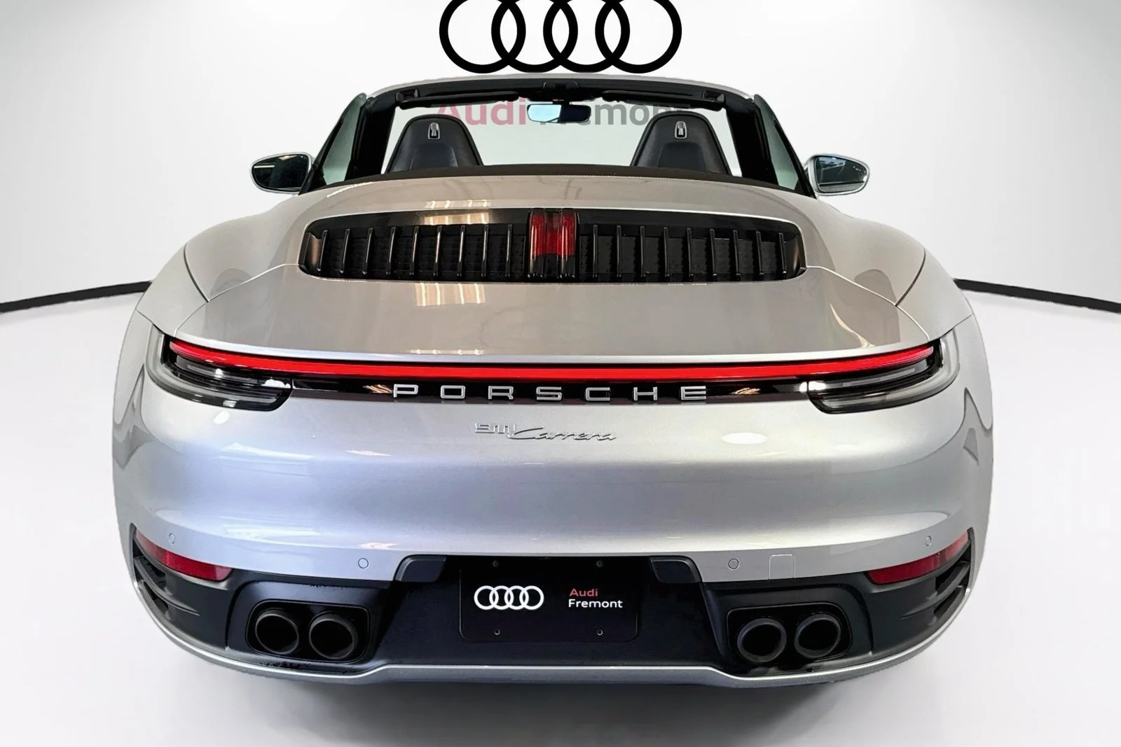 Used 2020 Gt Silver Metallic Porsche Carrera image 6