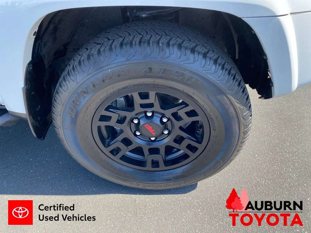 Used 2024 Ice Cap Toyota TRD Off-Road Premium image 12