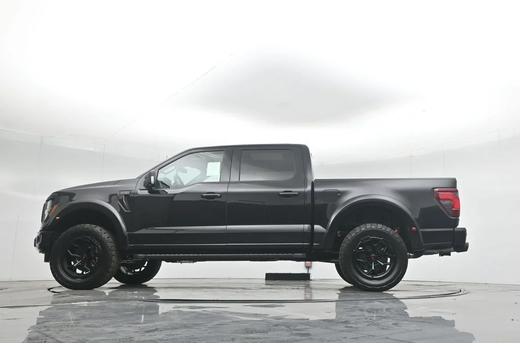 New 2025 Black Ford XLT image 49