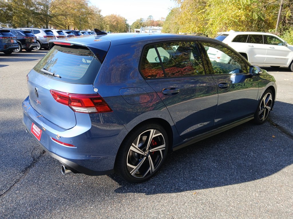 New 2026 Blue Volkswagen SE image 5